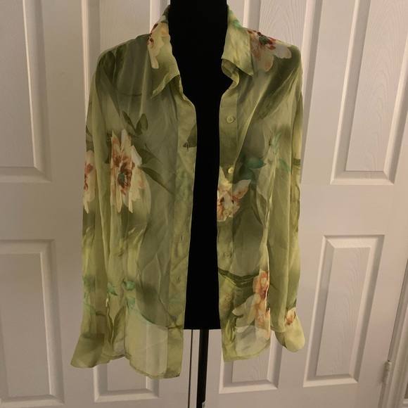 Light green Translucent button down - Picture 4 of 5